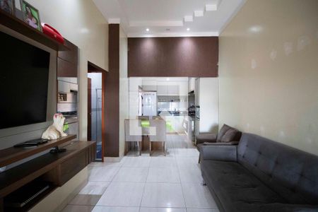 Sala de casa para alugar com 2 quartos, 78m² em Residencial Itália, Goiânia