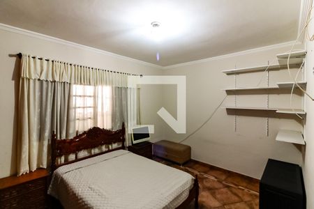 Casa à venda com 4 quartos, 460m² em Vila Santa Maria, São Paulo