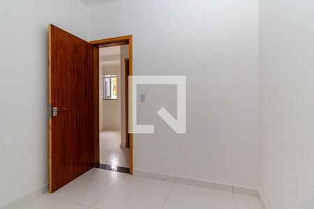 Quarto 2 de apartamento à venda com 2 quartos, 34m² em Itaquera, São Paulo