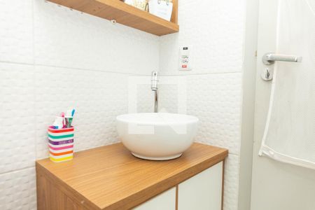 Apartamento à venda com 78m², 3 quartos e 1 vaga Apartamento à venda com 78m², 3 quartos e 1 vagaBanheiro