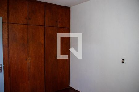 Quarto 1 de apartamento para alugar com 2 quartos, 75m² em Cambuí, Campinas