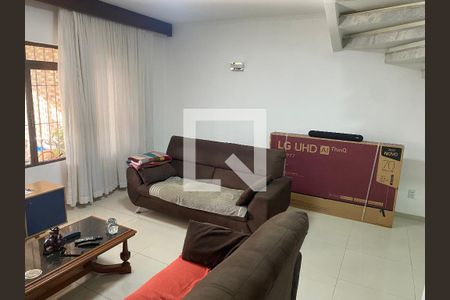 Sala de casa para alugar com 4 quartos, 164m² em Vila Santa Catarina, São Paulo