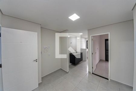 Sala de apartamento para alugar com 1 quarto, 45m² em Vila Santa Clara, São Paulo