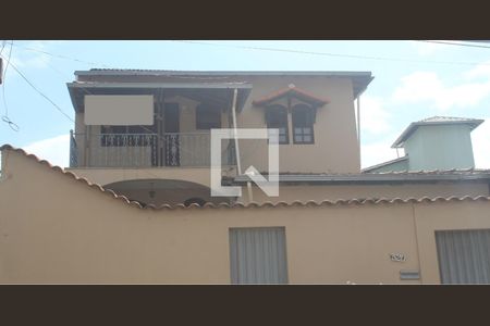 Fachada de casa à venda com 3 quartos, 330m² em Pau Pombo, Nova Lima