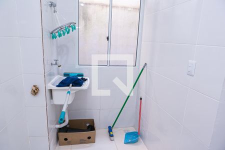 Apartamento para alugar com 39m², 2 quartos e sem vaga Apartamento para alugar com 39m², 2 quartos e sem vagaCozinha e Área de Serviço
