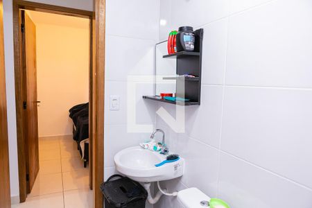 Apartamento para alugar com 39m², 2 quartos e sem vaga Apartamento para alugar com 39m², 2 quartos e sem vagaBanheiro