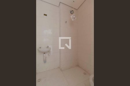 Apartamento para alugar com 30m², 2 quartos e sem vaga Apartamento para alugar com 30m², 2 quartos e sem vagaBanheiro