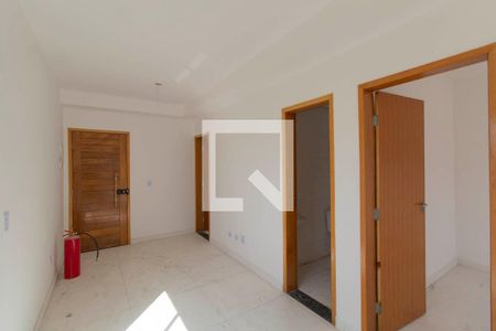 Sala e Cozinha Integrada  de apartamento para alugar com 2 quartos, 32m² em Jardim Itapemirim, São Paulo