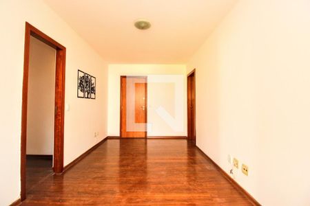 Sala de apartamento para alugar com 4 quartos, 110m² em Buritis, Belo Horizonte