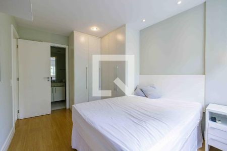 Suíte de apartamento para alugar com 2 quartos, 74m² em Barra da Tijuca, Rio de Janeiro