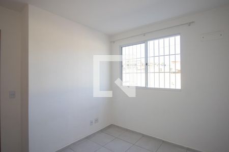 Quarto 1 de apartamento para alugar com 2 quartos, 45m² em Vila Lage, São Gonçalo