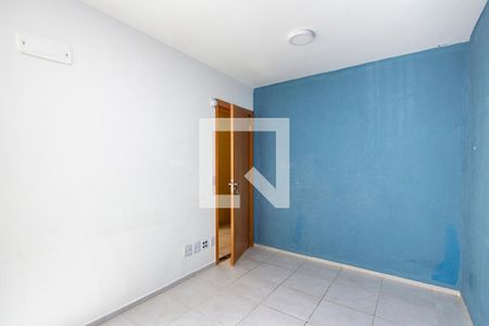 Sala de apartamento para alugar com 2 quartos, 41m² em Vila Lage, São Gonçalo