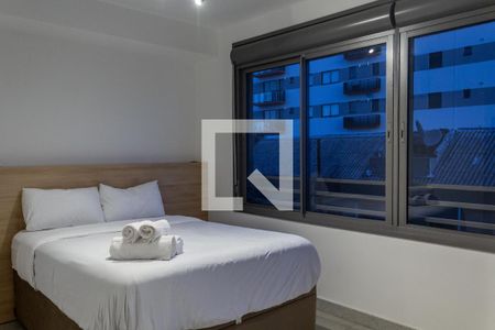 Quarto de kitnet/studio para alugar com 1 quarto, 25m² em Centro Histórico, Porto Alegre