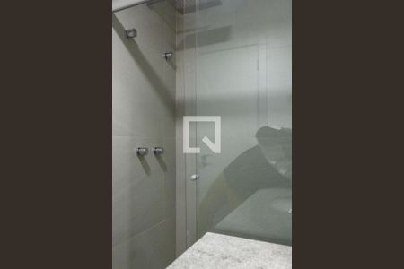 Studio para alugar com 25m², 1 quarto e 1 vaga Studio para alugar com 25m², 1 quarto e 1 vagaBanheiro