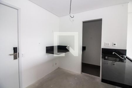 Cozinha de apartamento à venda com 1 quarto, 56m² em Pinheiros, São Paulo