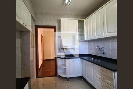 Apartamento à venda com 3 quartos, 85m² em Floresta, Belo Horizonte