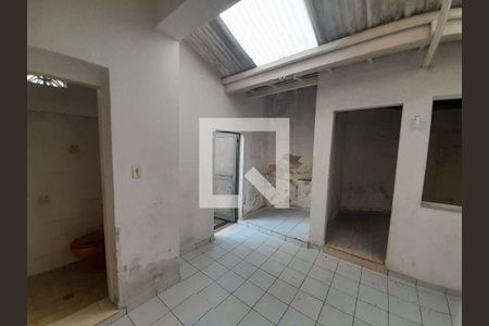 Casa à venda com 4 quartos, 176m² em Vila Dom Pedro I, São Paulo