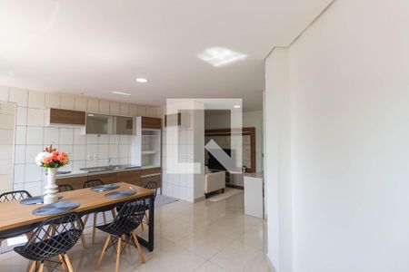 Cozinha de apartamento à venda com 2 quartos, 73m² em Vila Osasco, Osasco