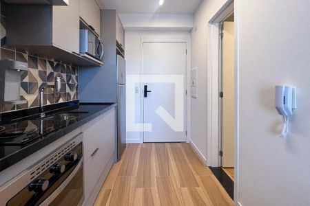 Cozinha de kitnet/studio para alugar com 1 quarto, 21m² em Moema, São Paulo