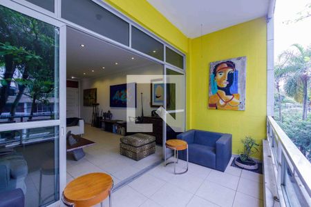 Varanda de apartamento para alugar com 3 quartos, 140m² em Barra da Tijuca, Rio de Janeiro