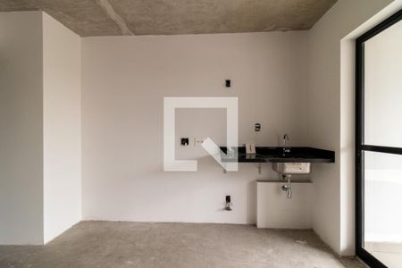 Cozinha de kitnet/studio para alugar com 1 quarto, 29m² em Bom Retiro, São Paulo