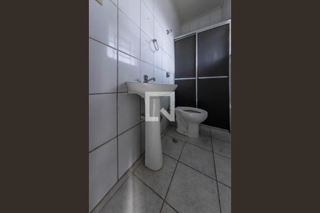 banheiro de apartamento para alugar com 1 quarto, 45m² em Vila Bancaria, São Paulo