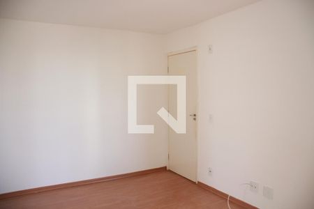 Sala de apartamento para alugar com 2 quartos, 47m² em Chácaras Tubalina E Quartel, Uberlândia