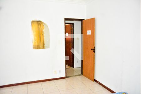 Quarto 1 de casa para alugar com 3 quartos, 400m² em São Cristóvão, Salvador