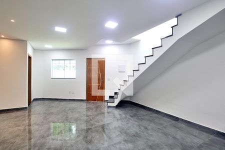 Sala de casa para alugar com 3 quartos, 145m² em Parque das Nações, Santo André