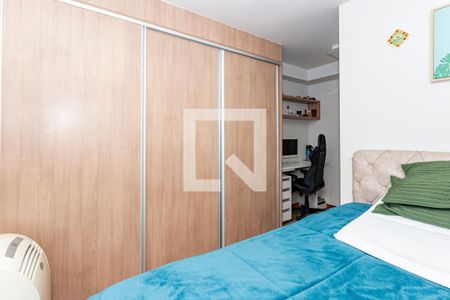 Suíte  de apartamento à venda com 2 quartos, 65m² em Vila Gumercindo, São Paulo