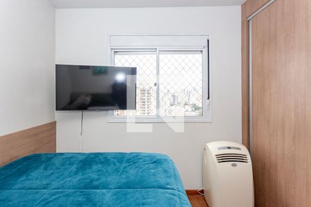 Suíte  de apartamento à venda com 2 quartos, 65m² em Vila Gumercindo, São Paulo