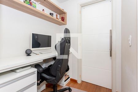 Escritório da Suíte  de apartamento à venda com 2 quartos, 65m² em Vila Gumercindo, São Paulo