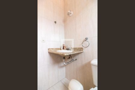 Banheiro da Suíte 1 de casa para alugar com 3 quartos, 127m² em Vila Polopoli, São Paulo