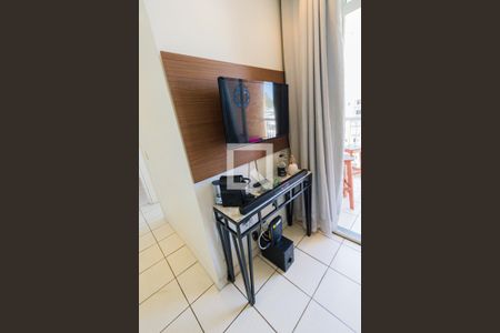 Sala de apartamento para alugar com 2 quartos, 50m² em Anil, Rio de Janeiro