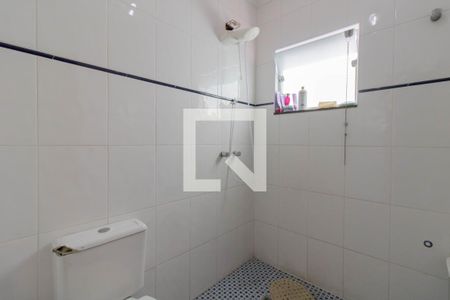 Casa à venda com 200m², 3 quartos e 4 vagas Casa à venda com 200m², 3 quartos e 4 vagasBanheiro 2