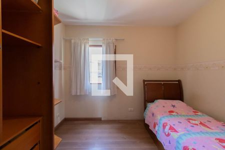 Casa à venda com 200m², 3 quartos e 4 vagas Casa à venda com 200m², 3 quartos e 4 vagasQuarto 3