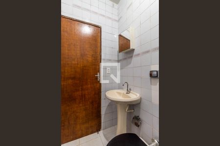 Banheiro de casa para alugar com 1 quarto, 40m² em Parque Continental Ii, Guarulhos