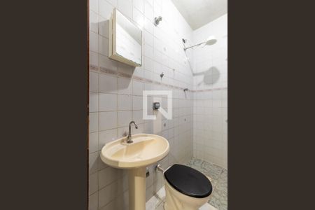 Banheiro de casa para alugar com 1 quarto, 40m² em Parque Continental Ii, Guarulhos