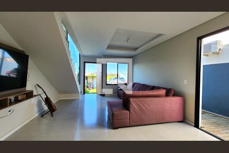 Sala de Estar de casa para alugar com 3 quartos, 139m² em Campeche Central, Florianópolis