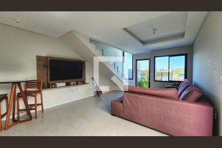 Sala de Estar de casa para alugar com 3 quartos, 139m² em Campeche Central, Florianópolis