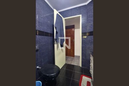 Banheiro do Quarto 1 - Suíte de casa à venda com 3 quartos, 150m² em Vila Curuca, Santo André