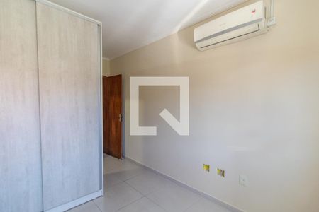 Quarto 1 de casa à venda com 3 quartos, 181m² em Hípica, Porto Alegre