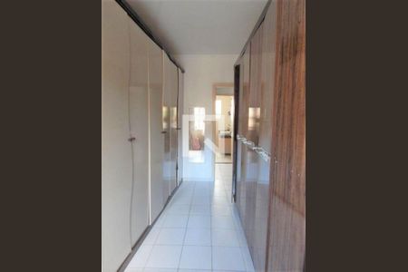 Casa à venda com 3 quartos, 100m² em Vila Salete, São Paulo