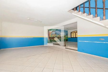 Casa à venda com 5 quartos, 458m² em Penha de França, São Paulo