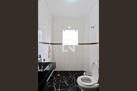 Lavabo de casa à venda com 3 quartos, 225m² em Vila Palmeiras, São Paulo