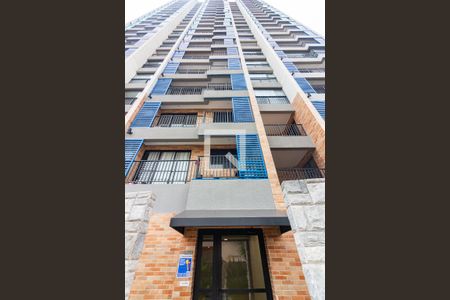 Apartamento à venda com 42m², 1 quarto e 1 vaga Apartamento à venda com 42m², 1 quarto e 1 vagaFachada