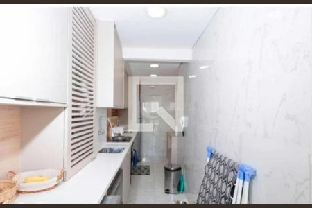 Apartamento à venda com 2 quartos, 58m² em Vila Ipojuca, São Paulo