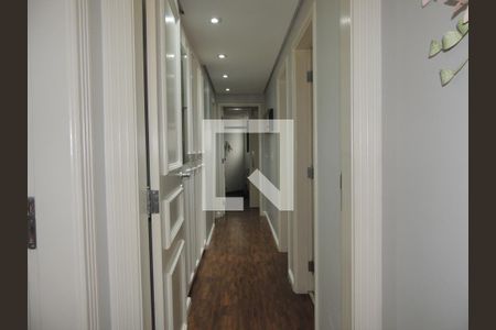 Corredor de apartamento à venda com 4 quartos, 172m² em Brooklin, São Paulo