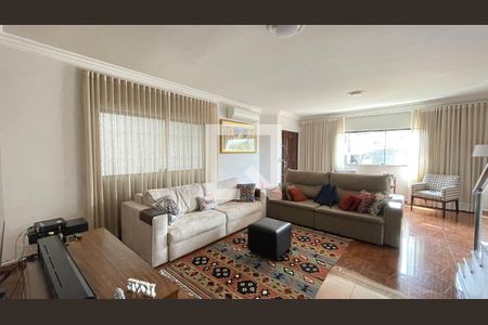 Sala de casa à venda com 4 quartos, 265m² em Vila Iris, Guarulhos
