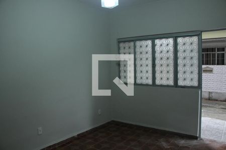 Casa para Locação 2 Quartos, 2 Vagas, 200M², Metrópole, Nova